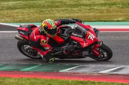 Bis di Samuele Cavalieri nel CIV Superbike a Imola