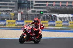 MotoGP Ungheria, classifica FP1: Marquez comanda al Balaton, Bezzecchi 9°
