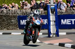 Michael Dunlop further cements his TT legend: wins Supersport with Ducati to make it 34