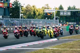 Holeshot devices, starting grid, and satellite teams: official changes in MotoGP