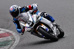 Max Sontacchi lancia il Team Nexum: quando il motociclismo abbatte ogni barriera