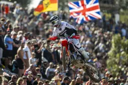 Jeffrey Herlings fenomeno a Foxhills, l'inerzia MXGP è ribaltata