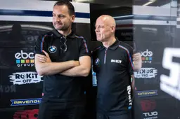 Superbike, Ducati deve fare un sacrificio? BMW lancia un allarme