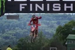 Coenen si ferma, Herlings in fuga in MXGP e Triumph festeggia in MX2