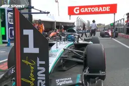 F1 Olanda: Russel si prende la pole Sprint, Verstappen non si gode il mega rinnovo
