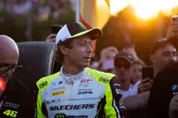 Gibernau attacca Valentino Rossi: "Nessuno gli ha detto niente"