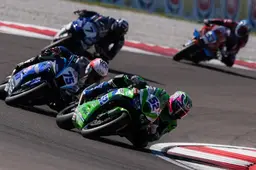 Supersport Cremona: Alcoba doppietta Kawasaki, Arenas mette le mani sul Mondiale