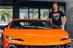 Bulega in Lamborghini all'appuntamento Mondiale è uno schiaffo all'identità Superbike
