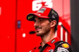 Tardozzi takes aim at Bagnaia: "A psychological problem