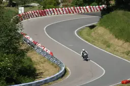 Cos'è il CIVS, il ponte tra le corse di una volta e il motociclismo più puro