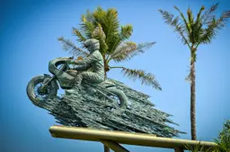 MotoGP at Mandalika: The Mysterious Statue and the Symbol of Power