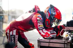 Marc Márquez... Should We Be Worried? The Reason Behind His Trackside Push-Ups