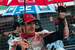 Marc Marquez rivela: "Volevo stare solo sul divano"