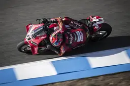 SBK Jerez, Prove 2: Bulega non regala nulla, Surra bella conferma