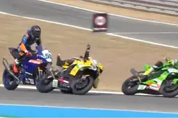 Sportbike Jerez: Thompson takes out Salvador, Artigas turns the championship on its head