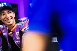 Toprak Razgatlioglu penalizzato a Mandalika: con la spalla lussata partirà ultimo nel GP Indonesia
