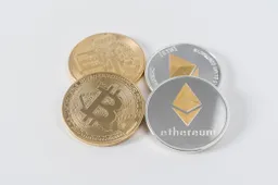 De grootste bank ter wereld noemt Ethereum "digitale olie" en Bitcoin "digitaal goud"