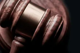 Man installeert stiekem cryptomining programma bij bezoekers