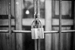 De BCSC onderzoekt twee crypto exchanges die plotseling offline zijn gegaan