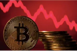 Hier is waarom Bitcoin kelderde en hoe winst te maken in de rode markt