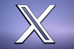 CEO van X hint naar X Money en X TV