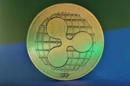 Interesse in XRP blijft dalen, terwijl BTC en ETH het gat vergroten