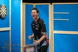 Bradley van der velden