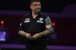 CARDIFF ANDERSON1_2000