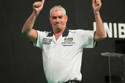 GRANDPRIX RD1 BEATON2