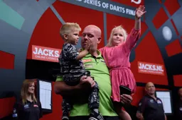 2023wsodfqf van gerwen 18