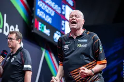 et8 van barneveld v ratajski 3 2