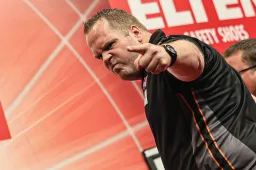 4evening james wade v dirk van duijvendode 11
