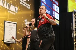 Et 10 _ Evening_ James Wade V Kim Huybrechts-16