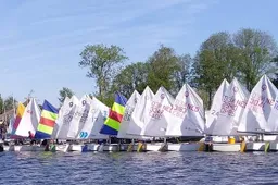 Wanneperveen optimisten zeilen