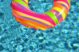 swim ring 84625 1280