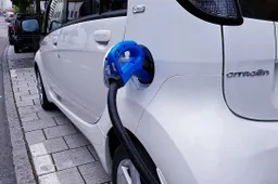 electric car 4276419 1280