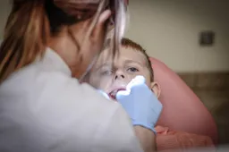dentist-428647_1280