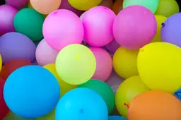 pexels-balloons-1869790_1920