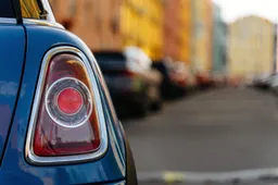 sklostudio-tail-light-5989090_1920