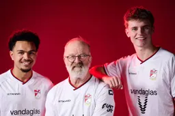 PERSBERICHT FC Emmen lanceert vierde tenue- het Naoberschap-tenue - Foto Peter Timmer Fotografie  FC Emmen