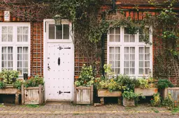 stocksnap-house-2606818_1920