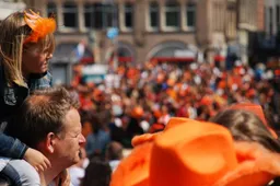 koningsdag kind hq flickrcom spotter nl cc by 20 715x408