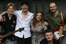 band between2rivers