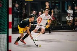 240120 9703 Zaalhockey HC Den Bosch  Oranje Rood