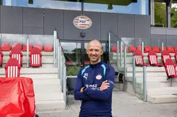 260820 9032 Trainer PSV Vrouwen Kasper Kurland