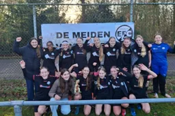 51EN Meidenteam