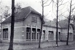 35EN OudeSchool