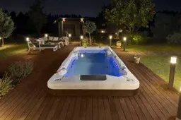 Zwemspa-1-scaled-370x240_c