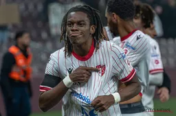 Transfergerucht: Club zou miljoenenbod hebben uitgebracht op jonge spits