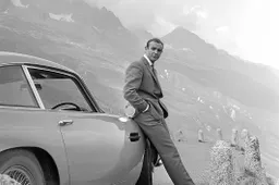 Dit James Bond-pistool van Sean Connery is verkocht voor een mega bedrag